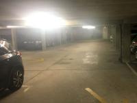 Location de parking (sous-sol) - Puteaux - rue Roque de Fillol