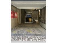 Place de parking à louer - Paris 75009 - 71 Rue de Dunkerque, 75009 Paris, France - 160 euros