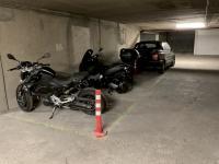 Location place de parking sécurisée pour MOTO Quartier Pyrénées 