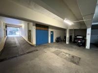 Place de parking croisement rue ruisseau/ordener
