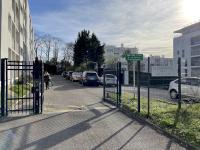 Location de parking pri&eacute; (ext&eacute;rieur) - Sainte-Foy-lès-Lyon - 34 chemin des Fonts