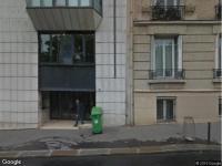 Parking fermé à louer à Paris